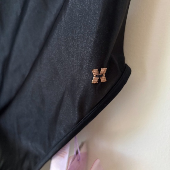 Savage Not Sorry Long Sleeve Open Back Glissenette Teddy Medium Black NEW NWT - Picture 5 of 12